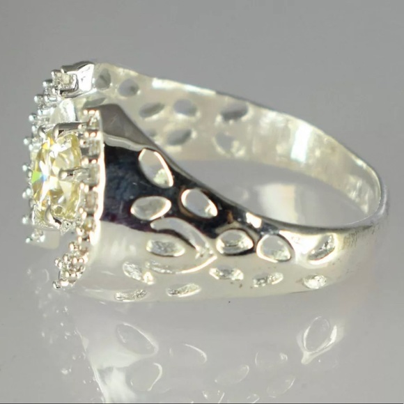 Sold via Merc ⚜️ 2.75CT Natural Champagne Solitaire Diamond Engagement Ring - Picture 4 of 6